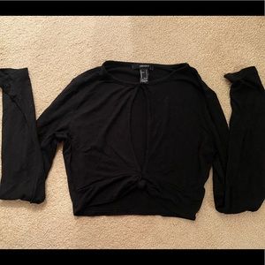 Black Crop top